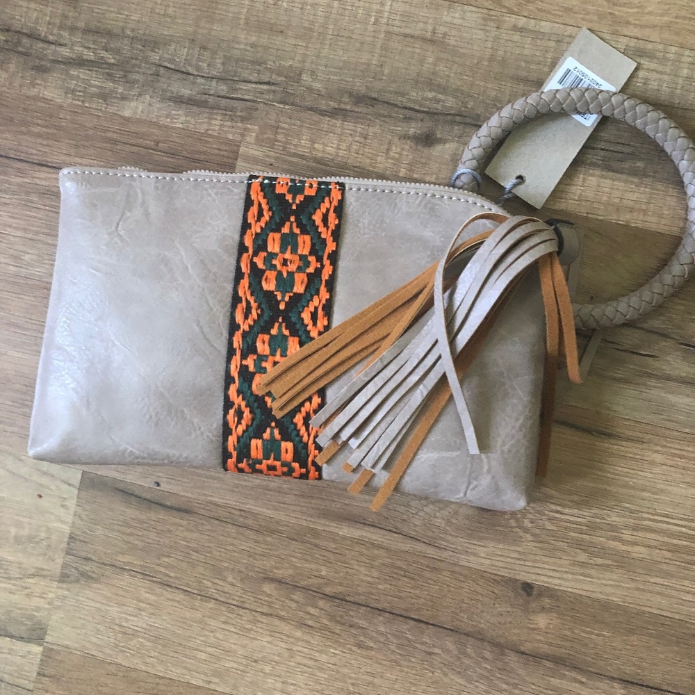 Calin collection wristlet!